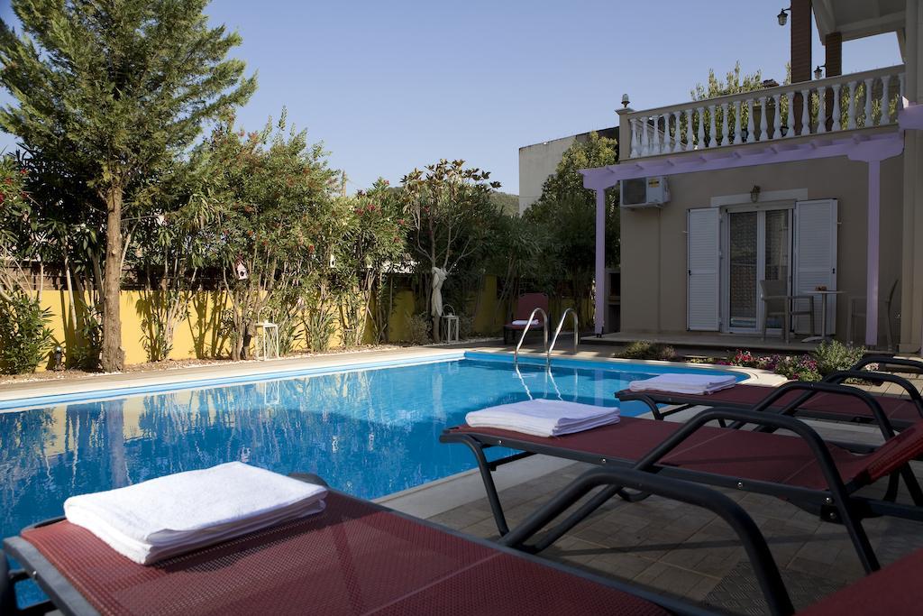 Le Torri Villas Nydri  Extérieur photo