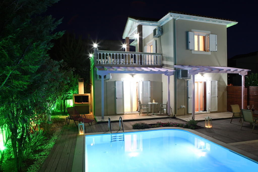 Le Torri Villas Nydri  Extérieur photo