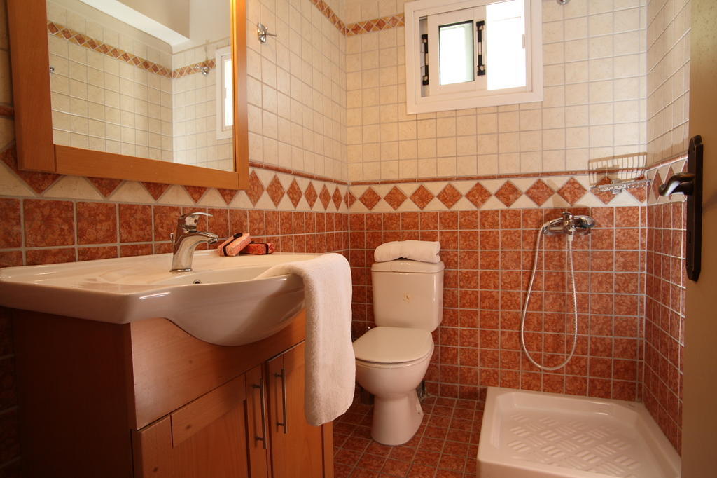 Le Torri Villas Nydri  Extérieur photo