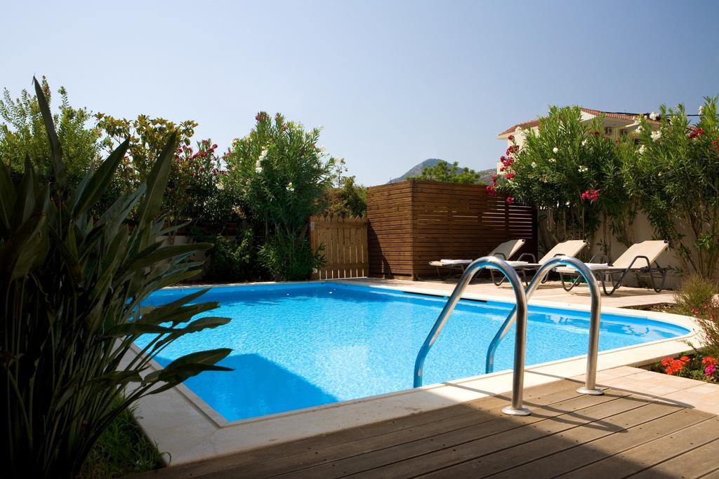 Le Torri Villas Nydri  Extérieur photo